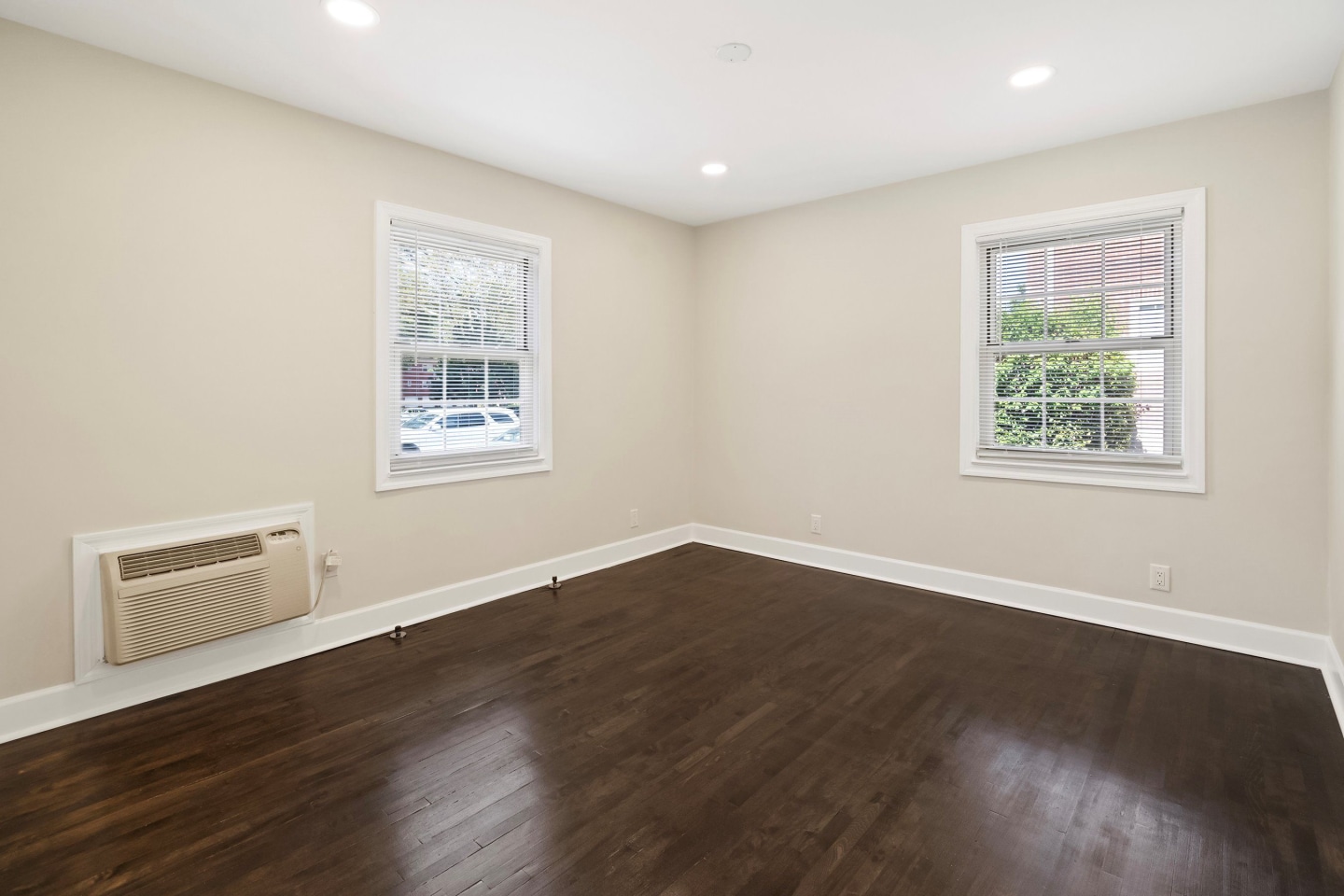 Palisades Gardens Apartments Image 8