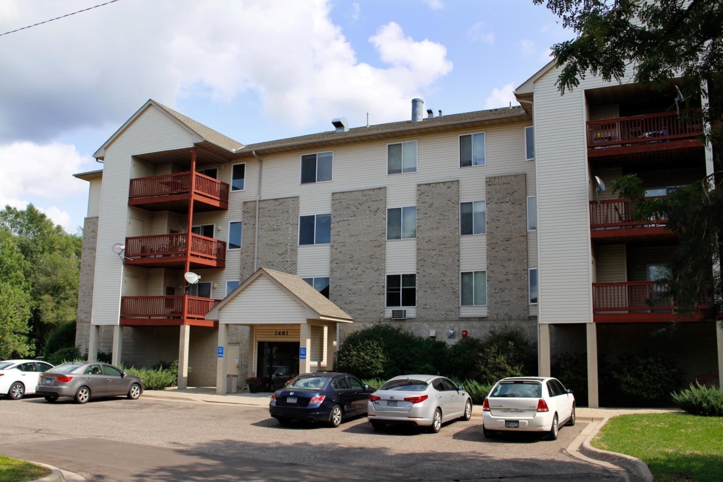 Crown Commons Image 2