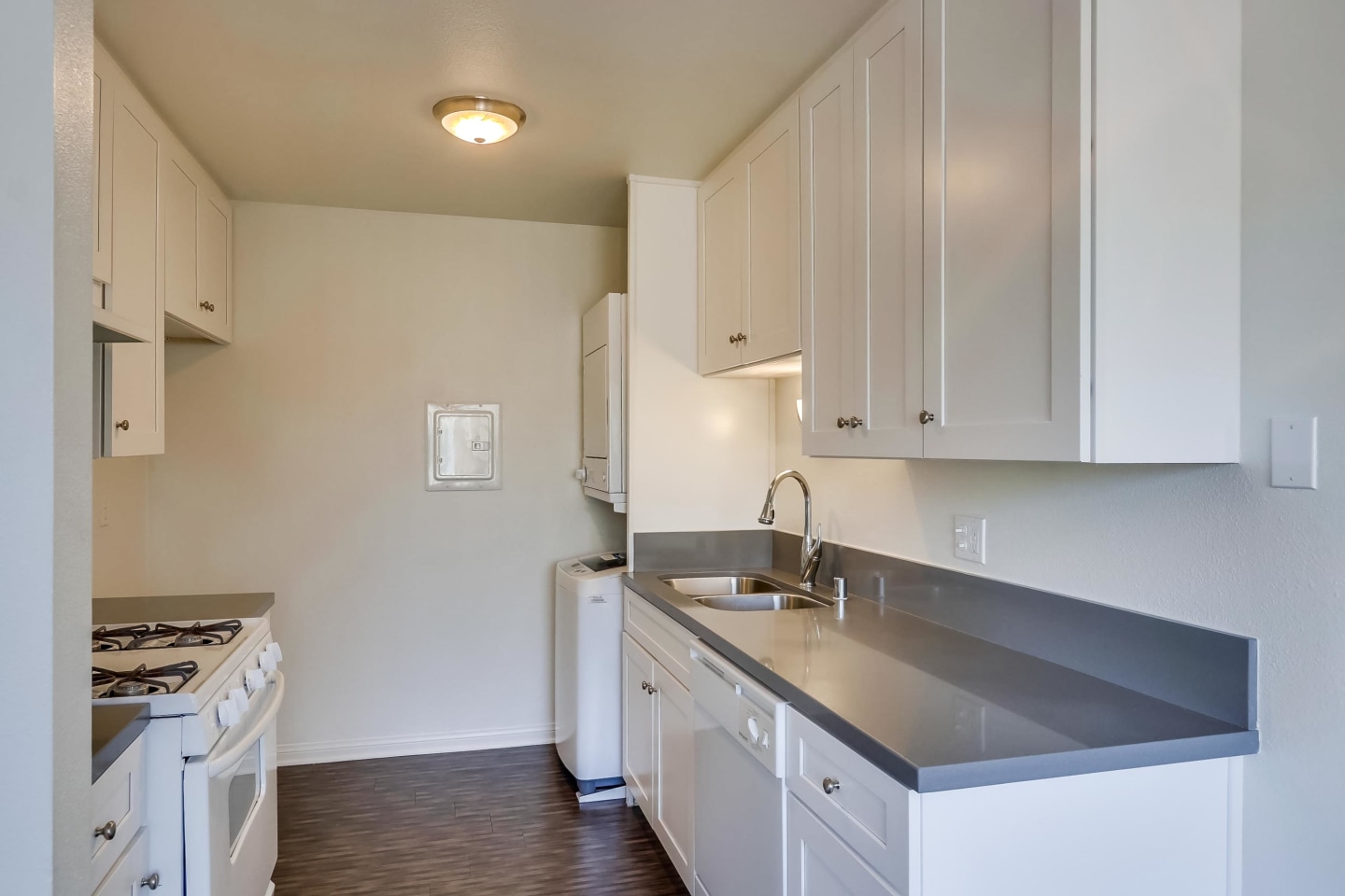 Whiffle Tree Apartment Homes Image 4
