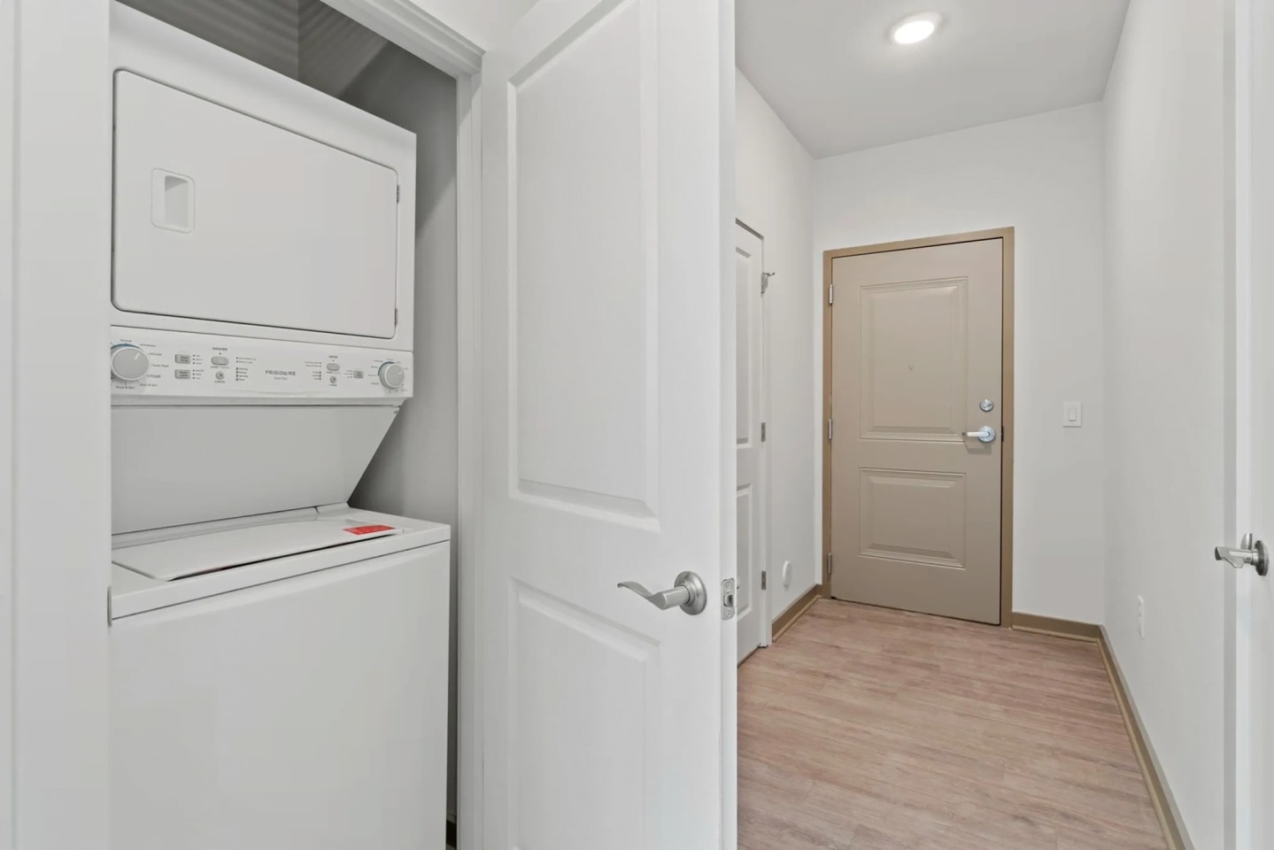 Metropolis Apartments Image 32