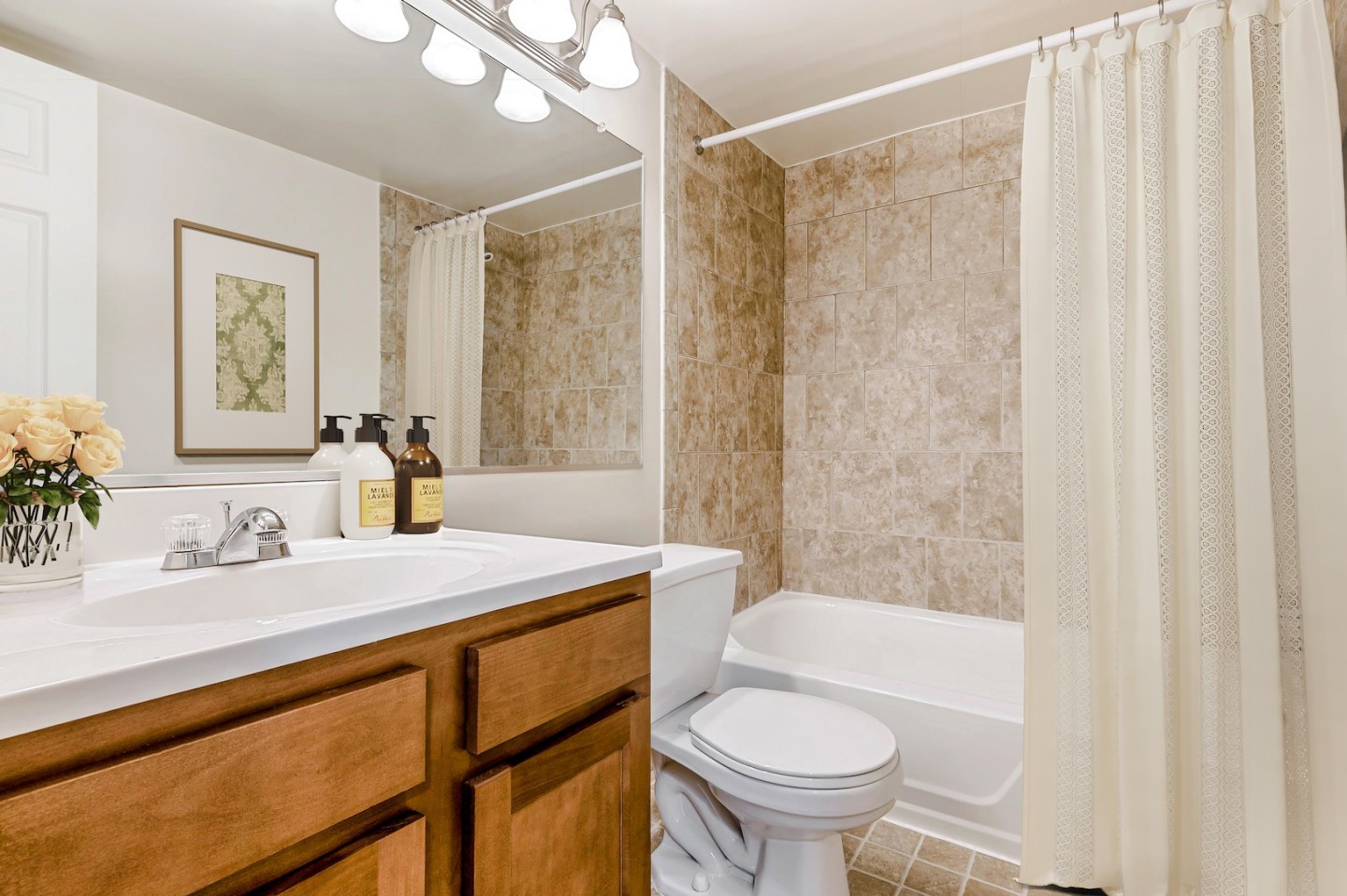 Woodland Landing Image 7