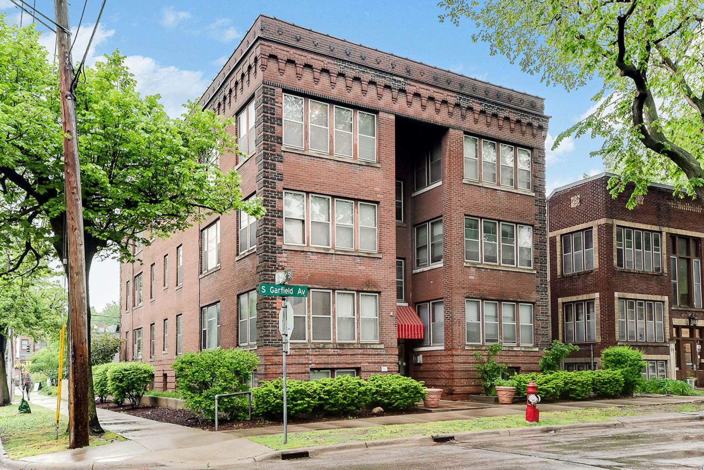 2124 Garfield Avenue South Image 1