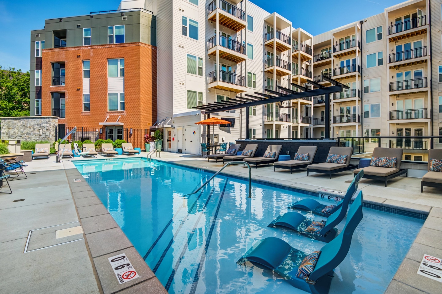 The Point at Reston Image 28