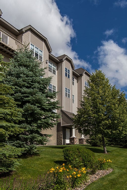 Lake Susan Apartments Image 2