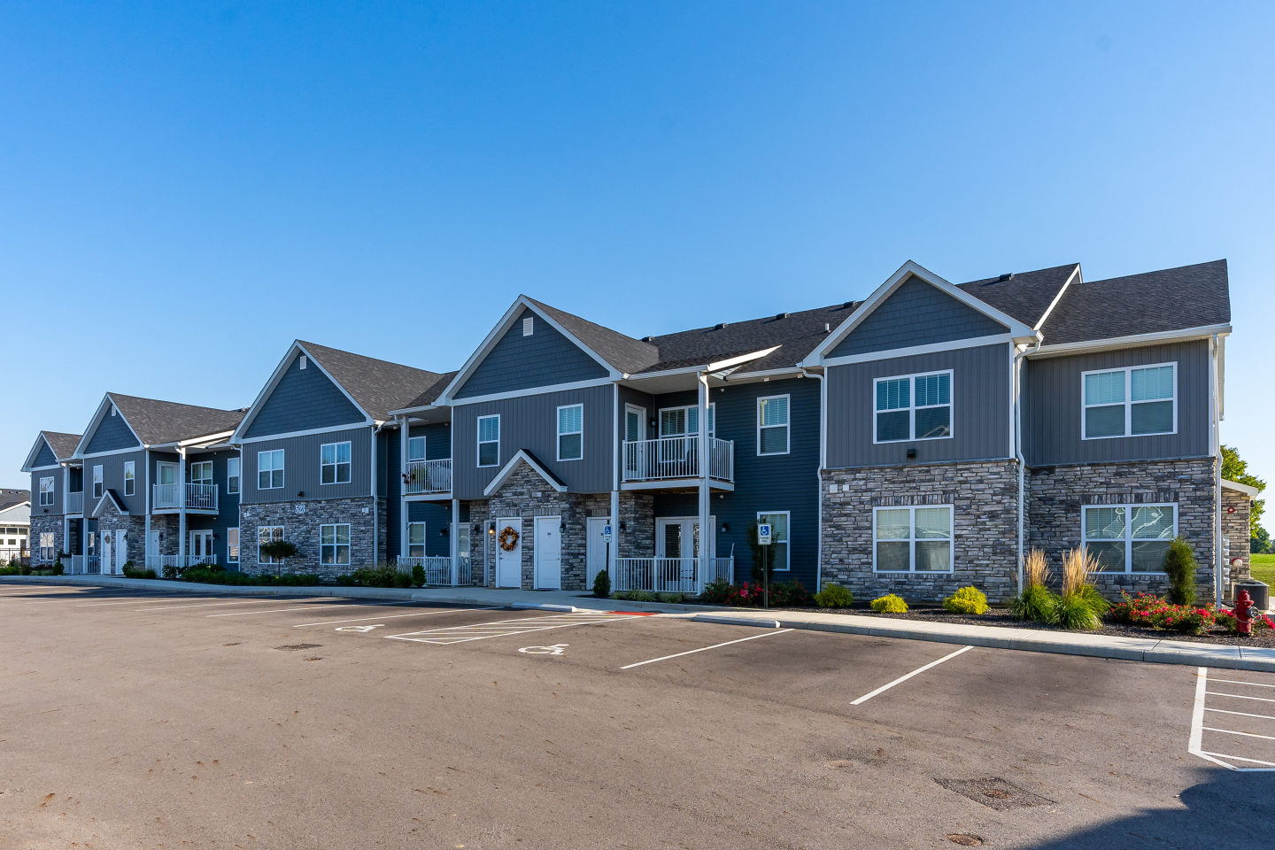 Alexander Pointe Apartments Image 3