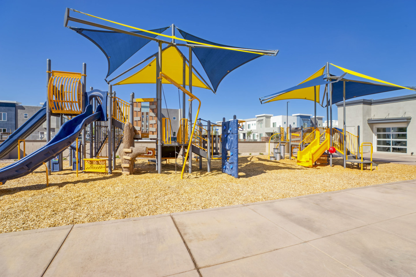 BB Living at Val Vista Image 5