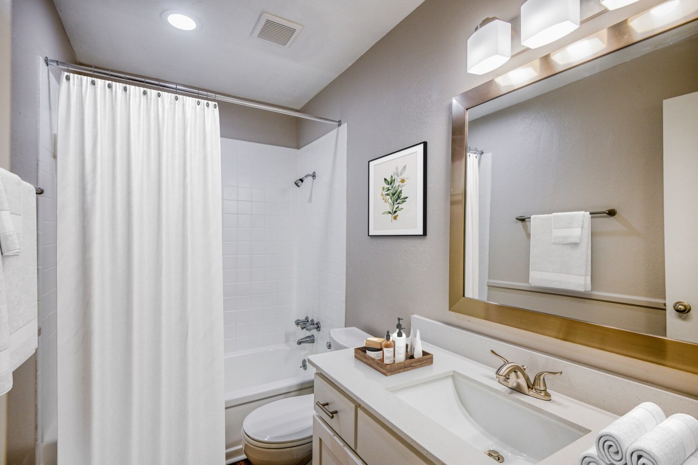 Lakeridge Heights Image 13
