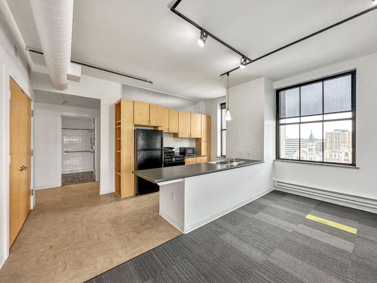 Des Moines Building Image 8