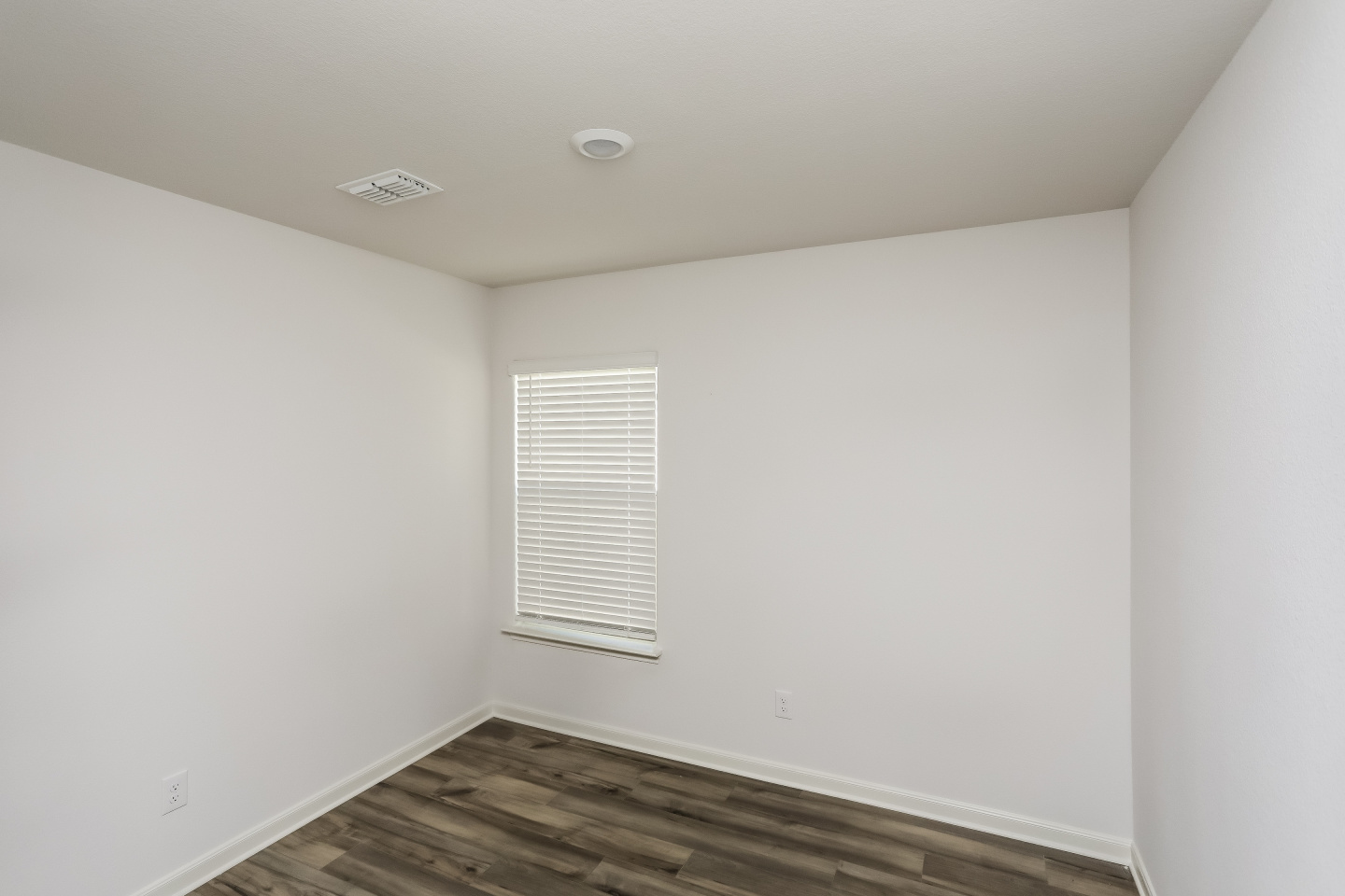 Chisholm Springs Image 16