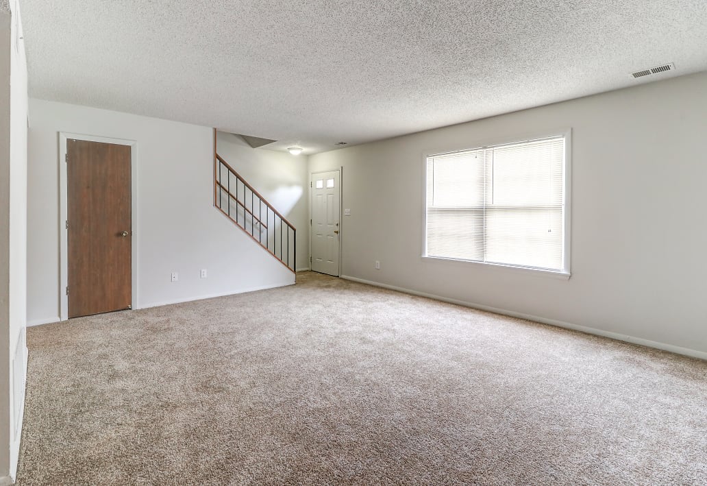 Ashley Pointe Image 12