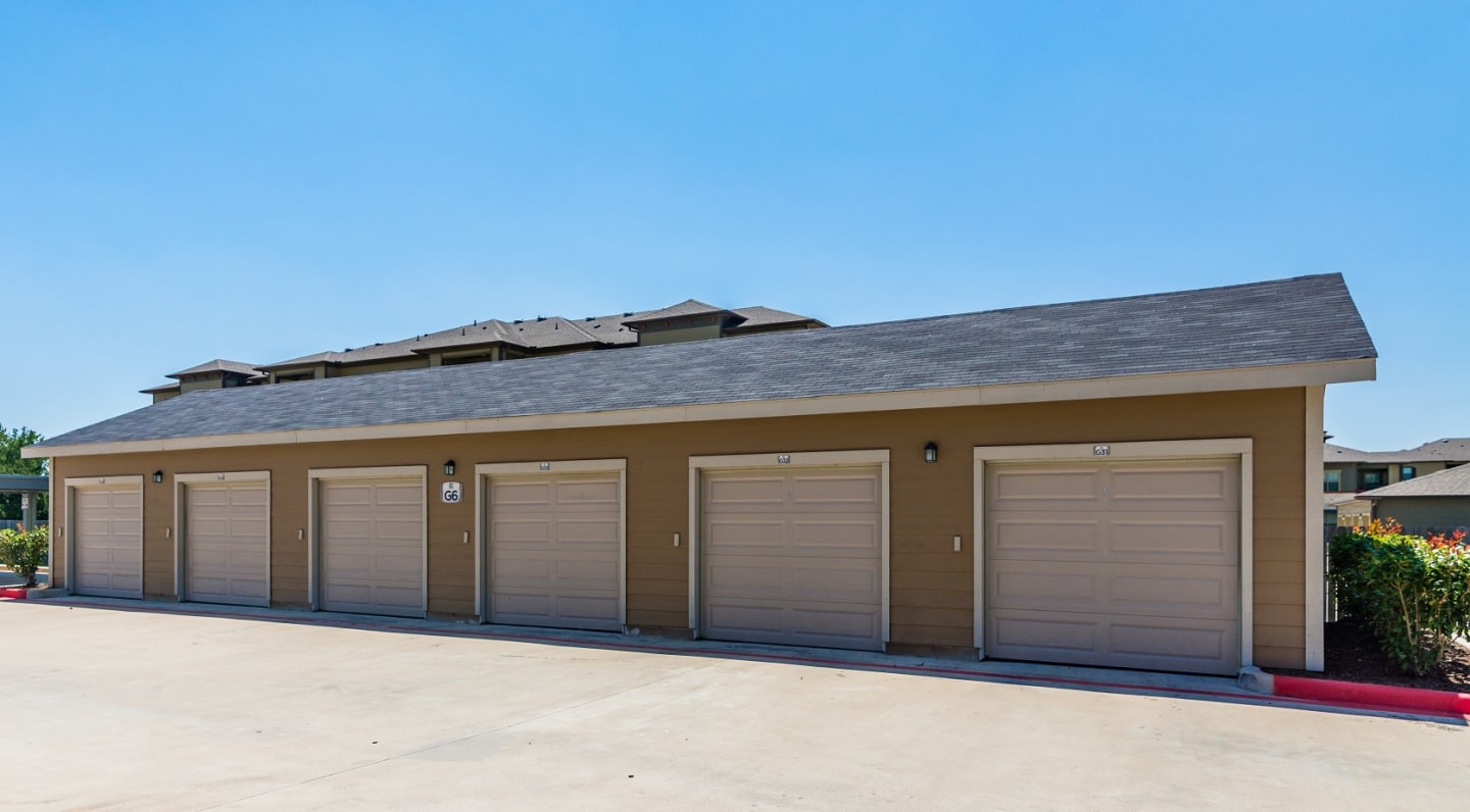 Crenshaw Grand Apartments Image 23