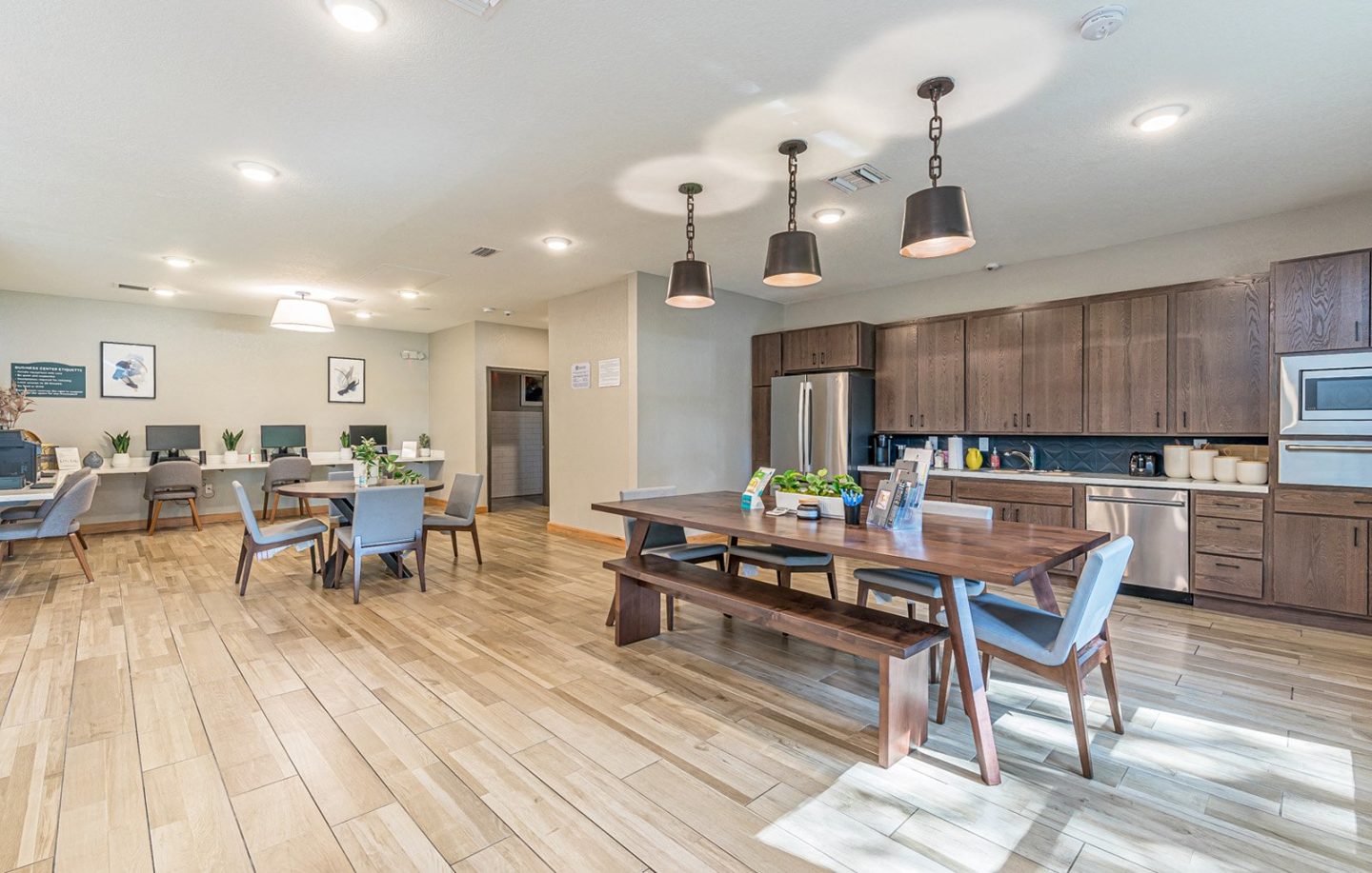 Enclave at Pine Oaks Image 4