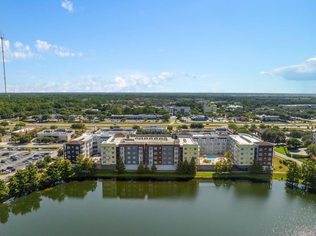 Lake Lofts at Deerwood Image 8