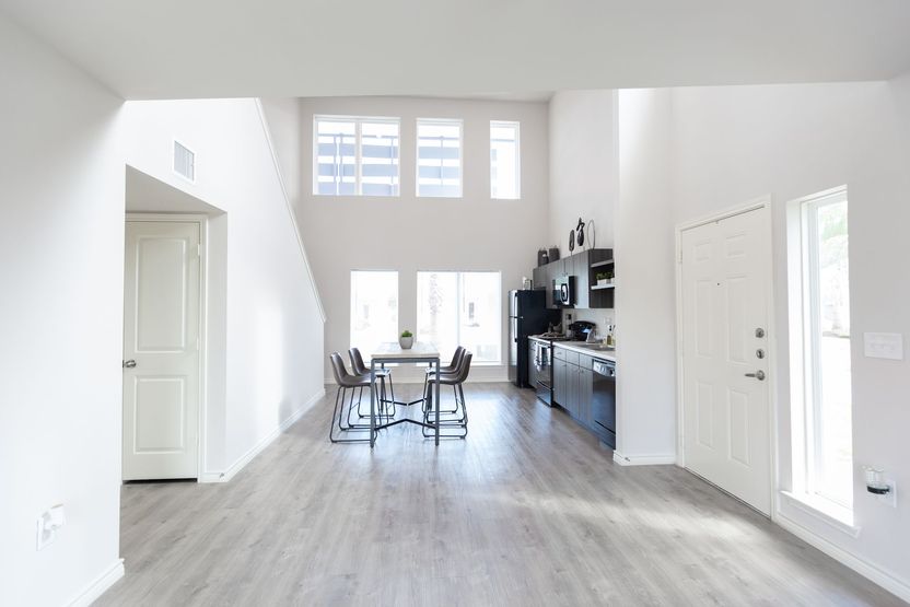 Miramonte Apartments Image 39