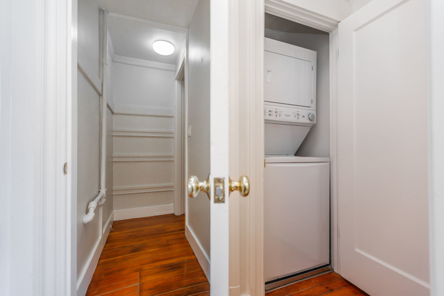 415 Buchanan Image 7