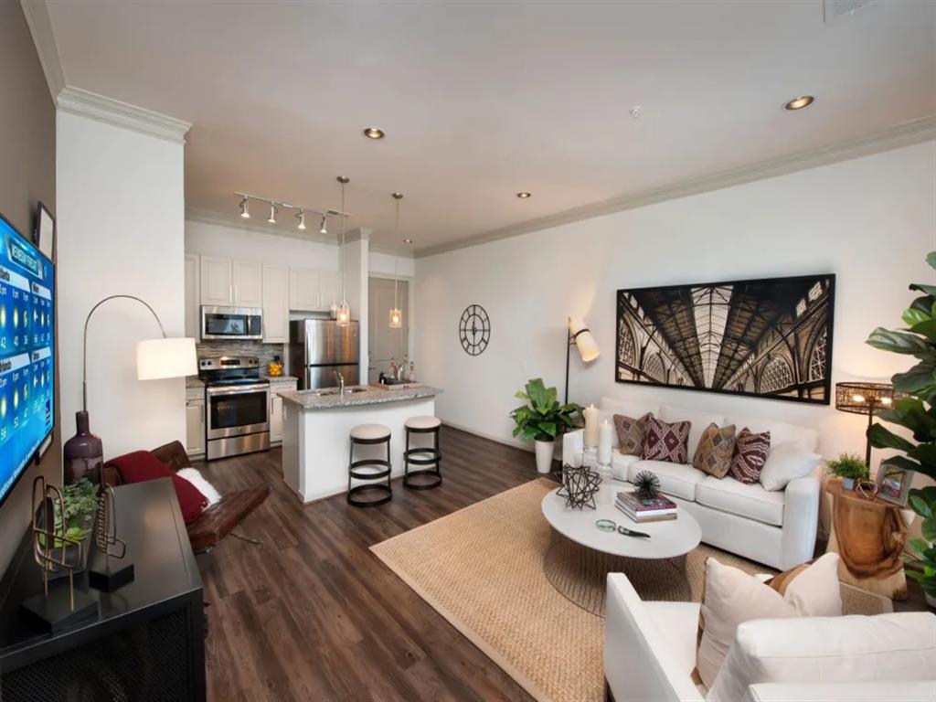 2370 Main at Sugarloaf Image 7