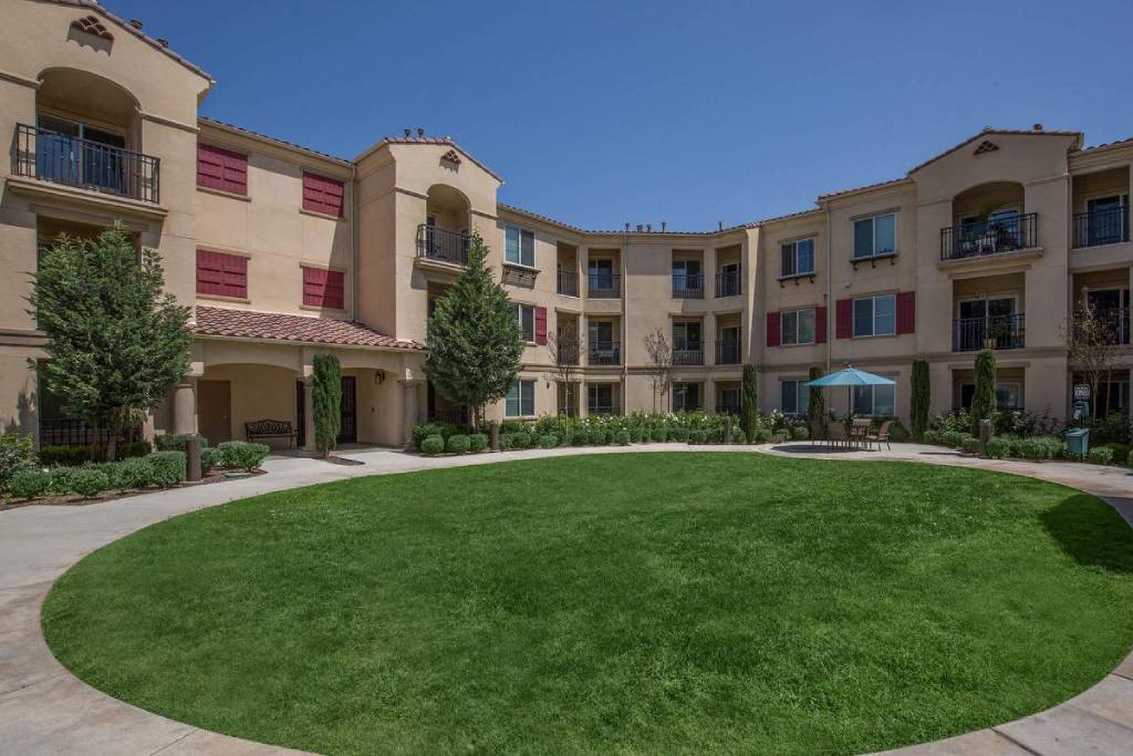 Senior Housing - Monaco Apartments Image 66