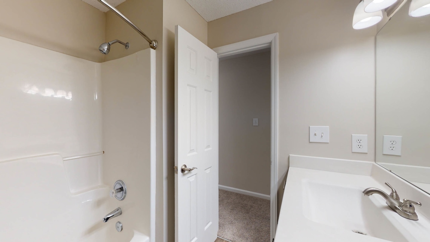 Avalon Peaks Apartments Image 39
