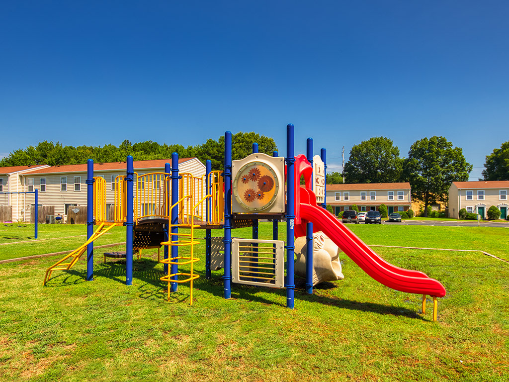 Woodbriar Apartments Image 8