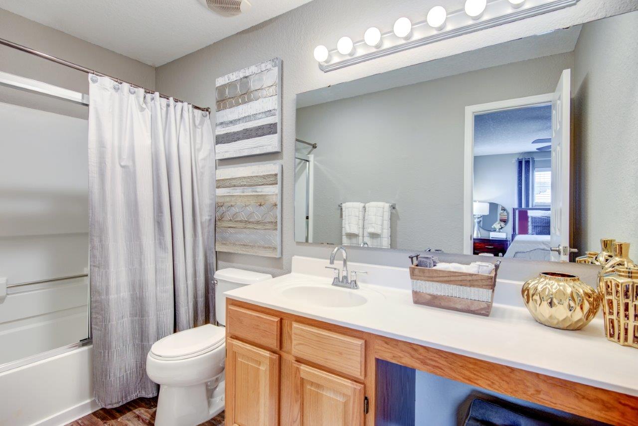 PineCrest Townhomes Image 13