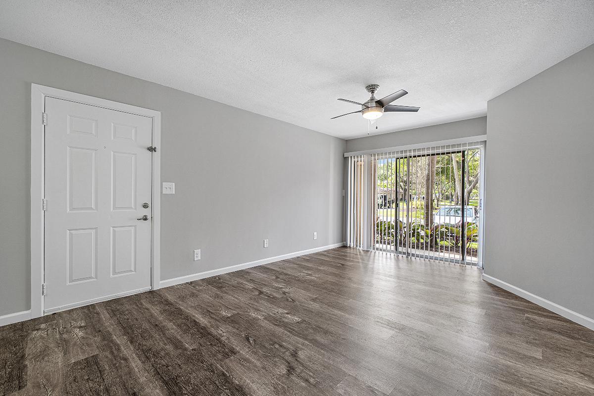 Latitude Pointe Image 43