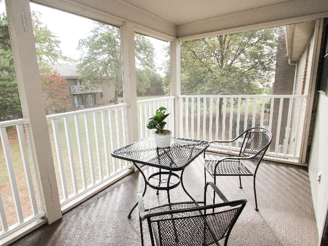 Granby Oaks Image 21