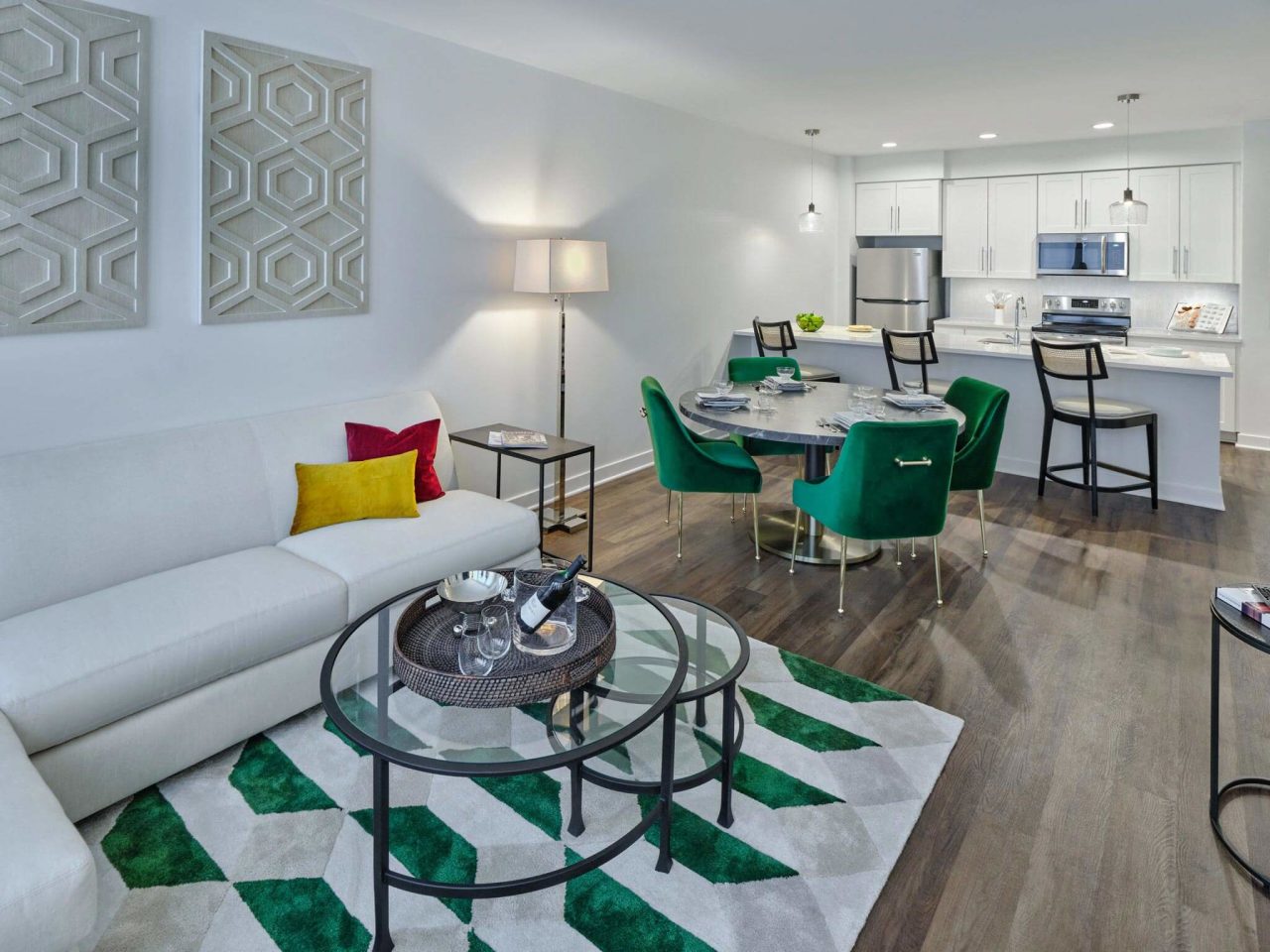 The Encore at Ingram Manor Apartments Image 13