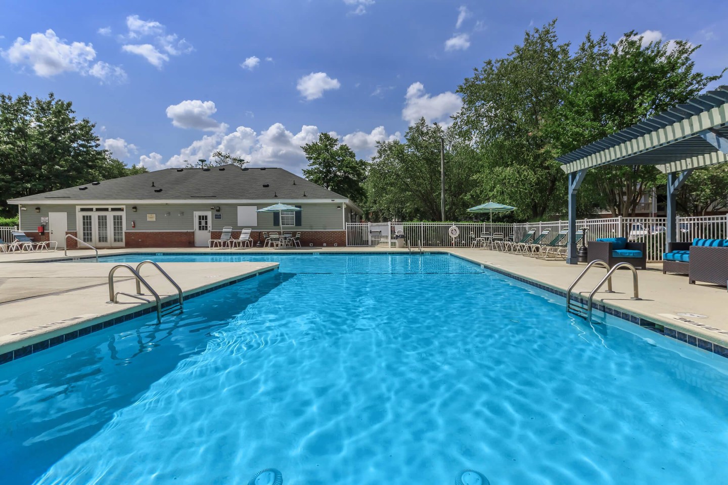 Ashley Oaks Image 33