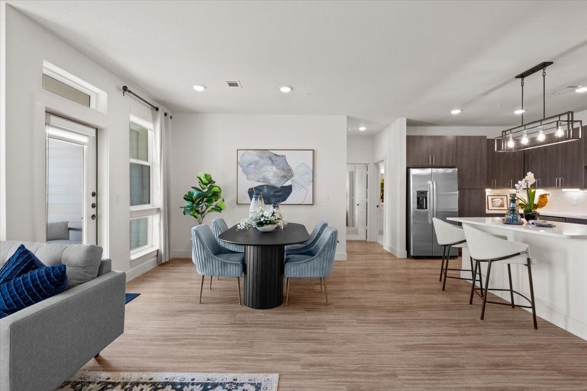 The Isaac Apartments Image 11