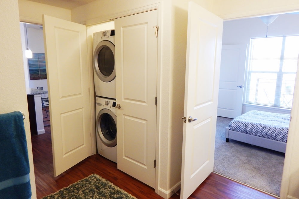 Ironhorse Apartments Image 6