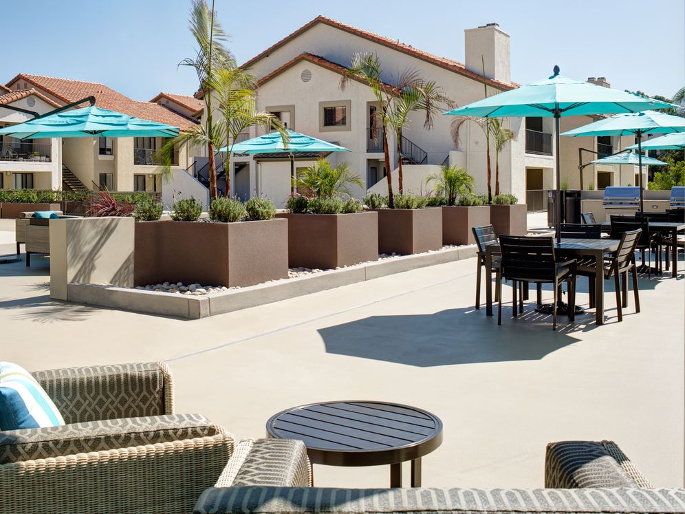 Avalon La Jolla Colony Image 27