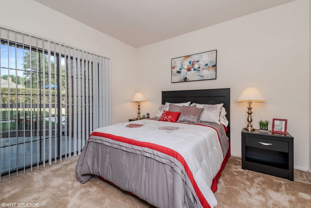 Oak City Apartments Image 4