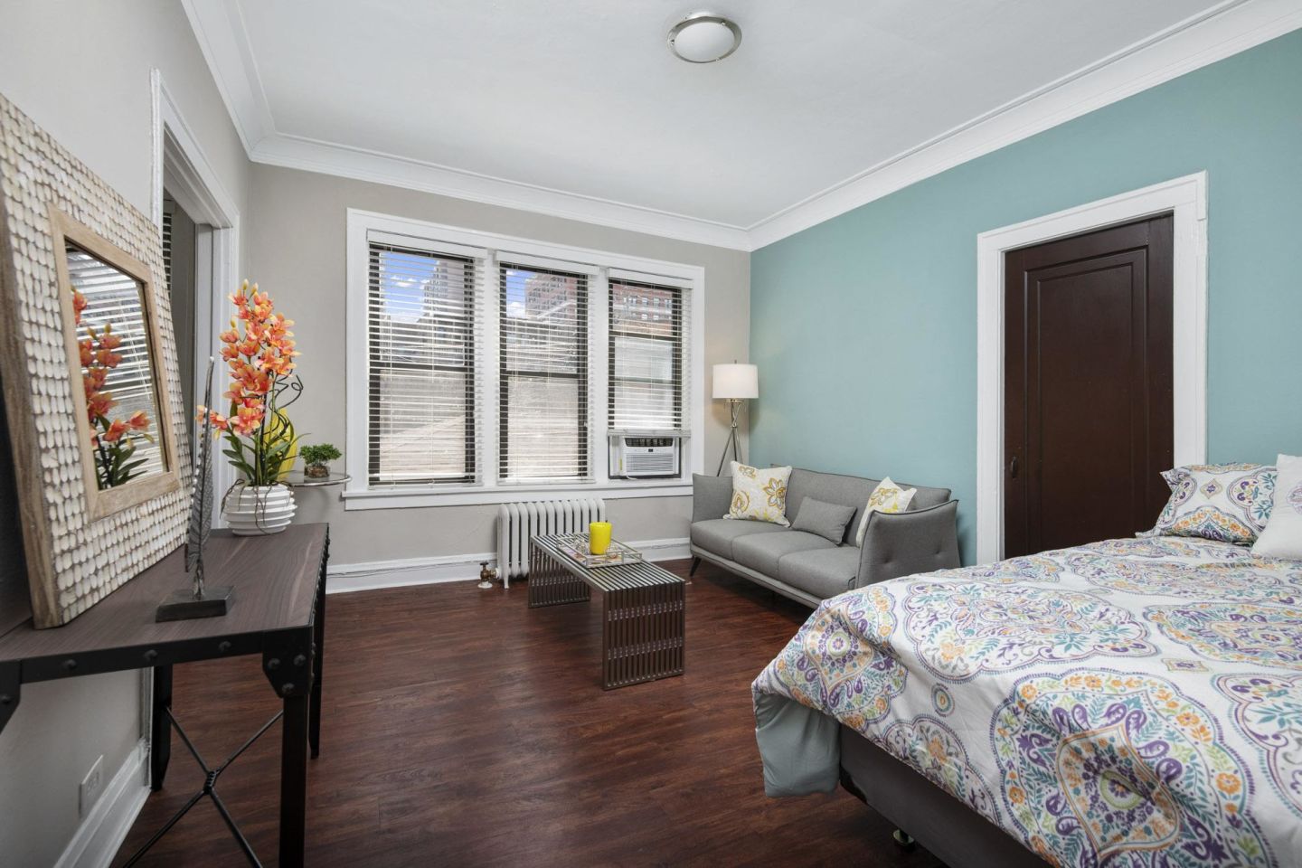 Reside at 823 Image 3