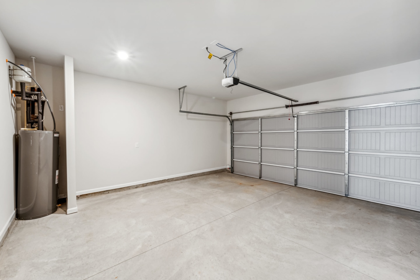 Parkwood Terrace Image 1