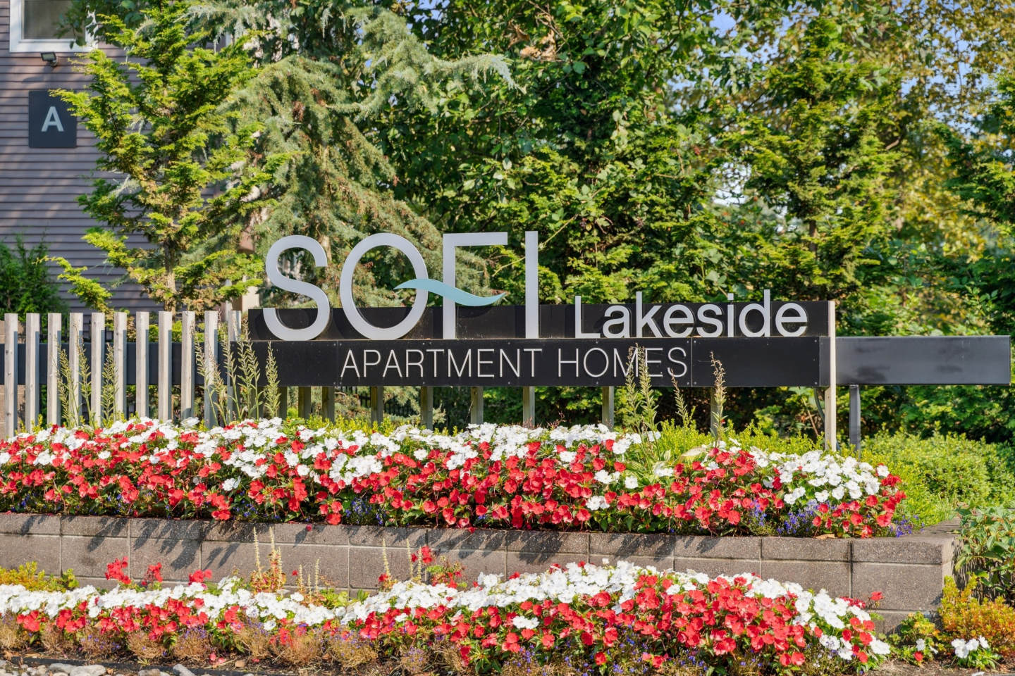 Sofi Lakeside Image 34