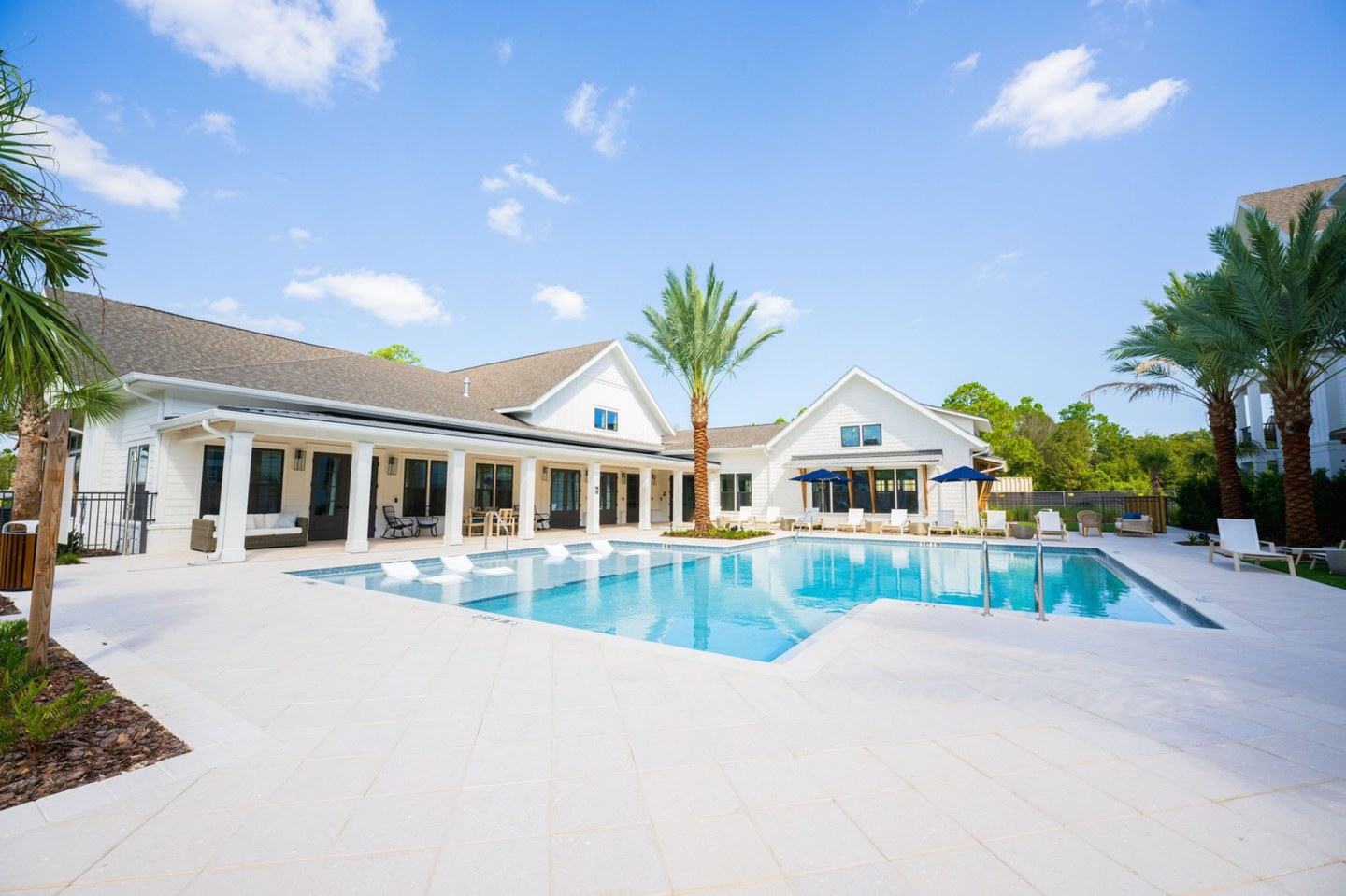 Olea Beach Haven Image 18