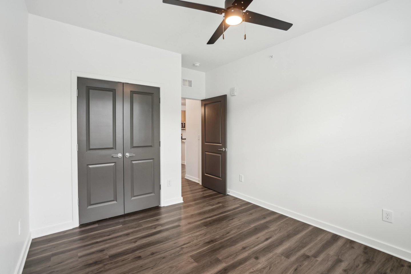The Pullman Luxury Apartment Homes Image 52