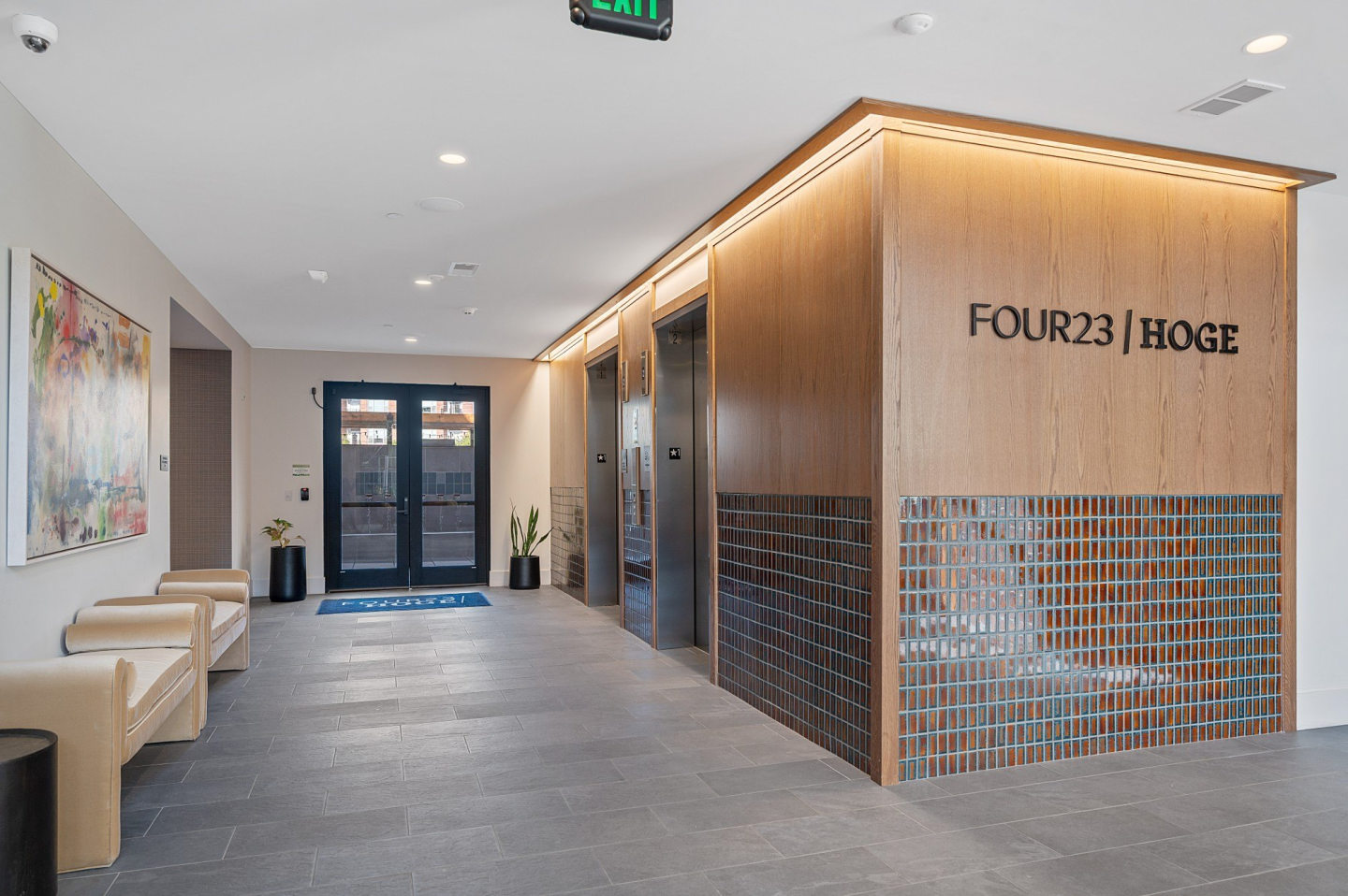Four23/Hoge Image 51