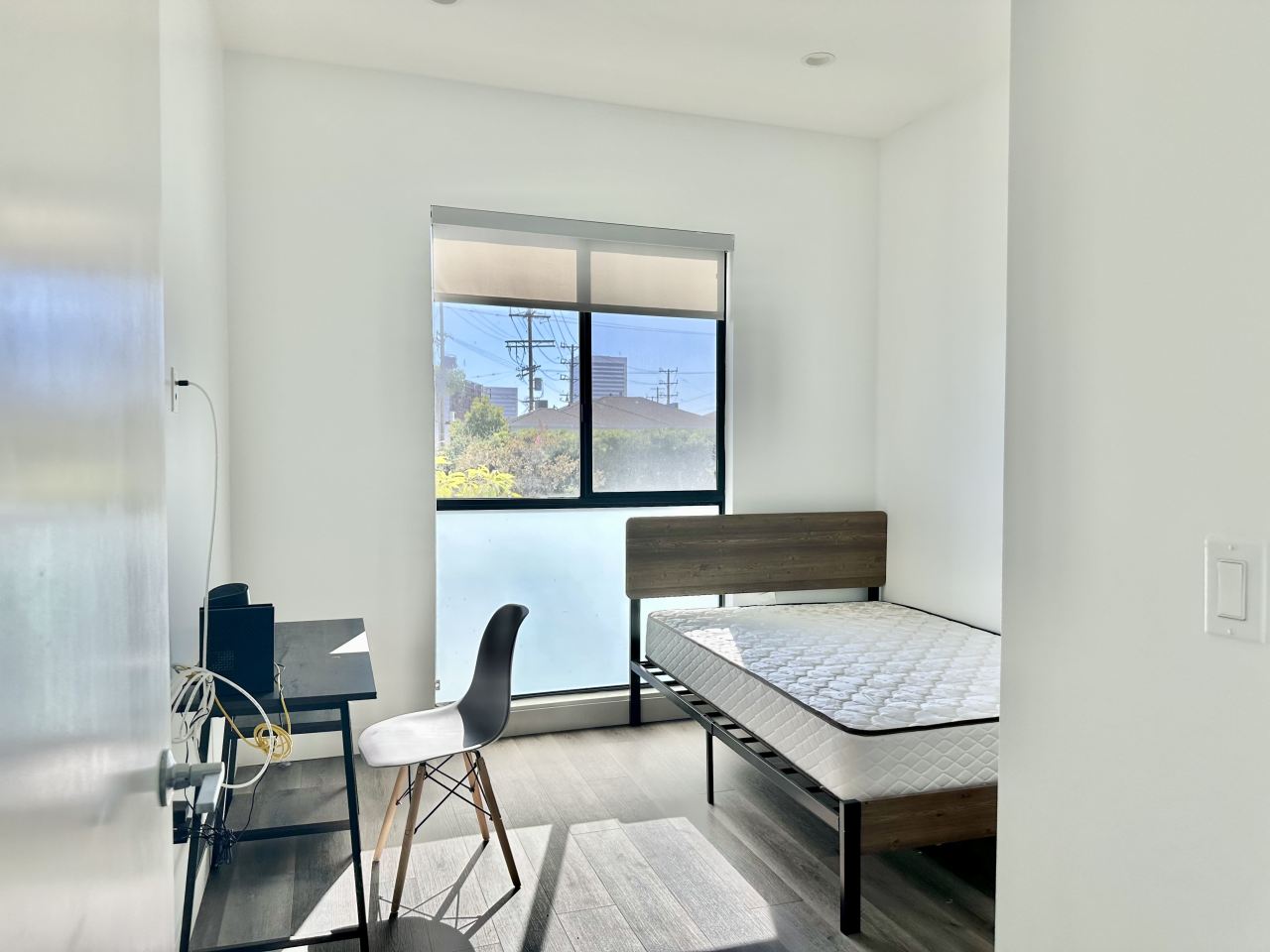 1751 Malcolm Ave - Student Housing Image 8
