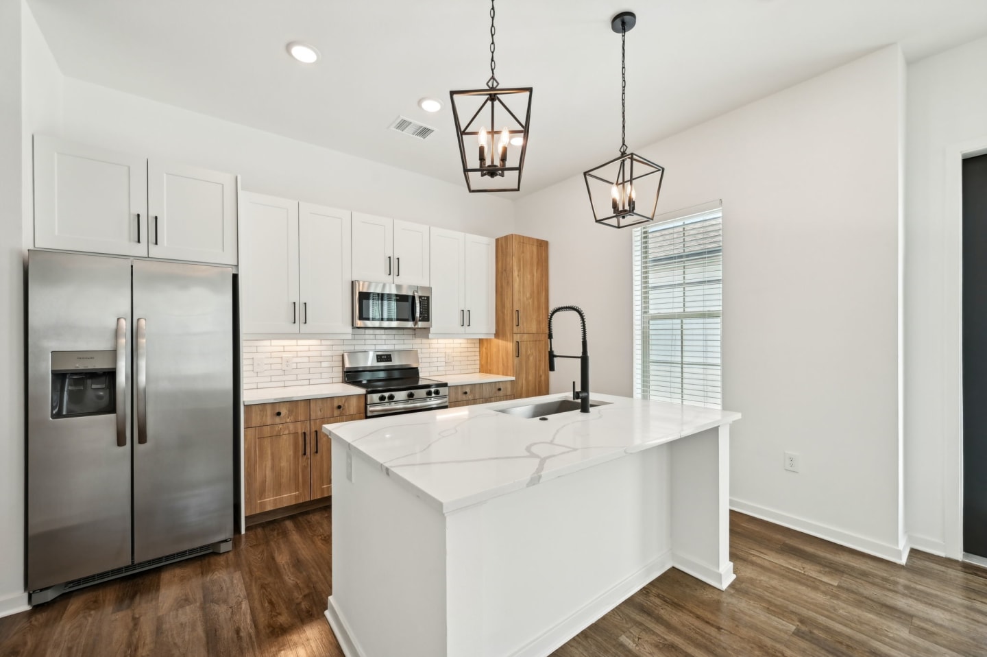 The Hadley Luxury Apartments Image 5