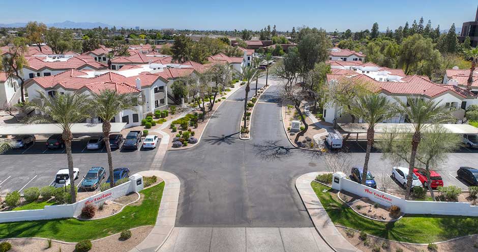 The Enclave Image 34