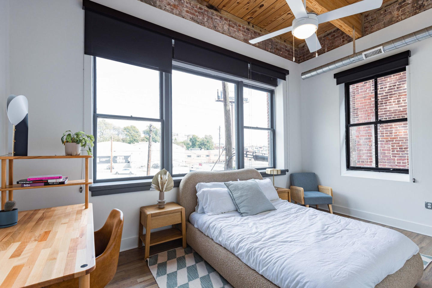 Lofts at Abrams Fixtures Image 12
