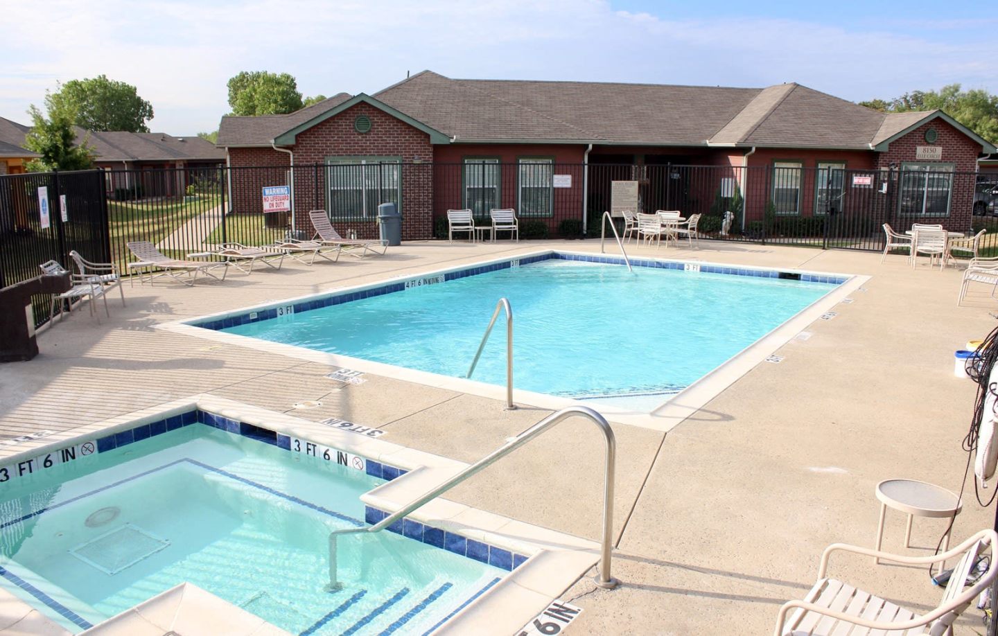 Cobblestone Manor - Senior Housing Image 14