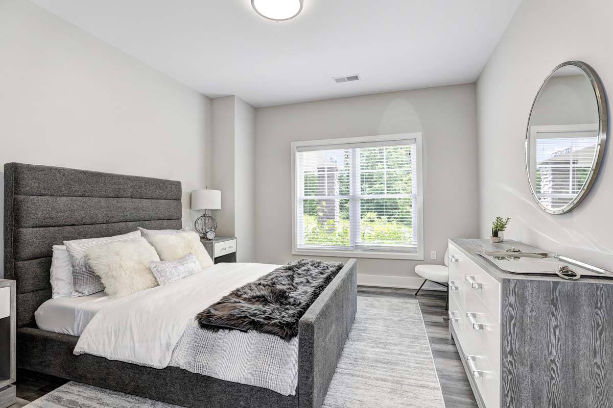 Reserve at Lakeside Senior Housing (55+) Image 15