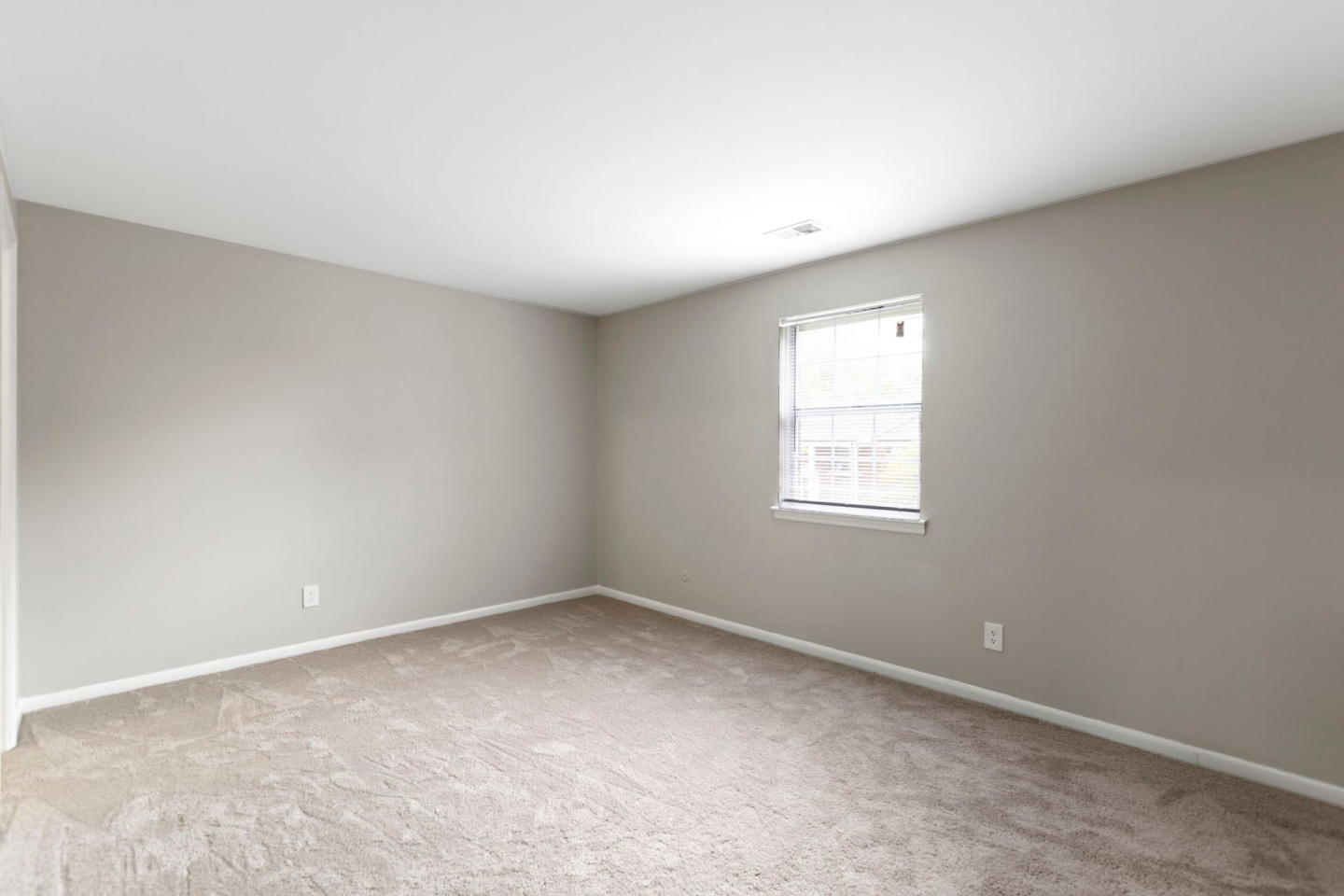 Lenox Image 36
