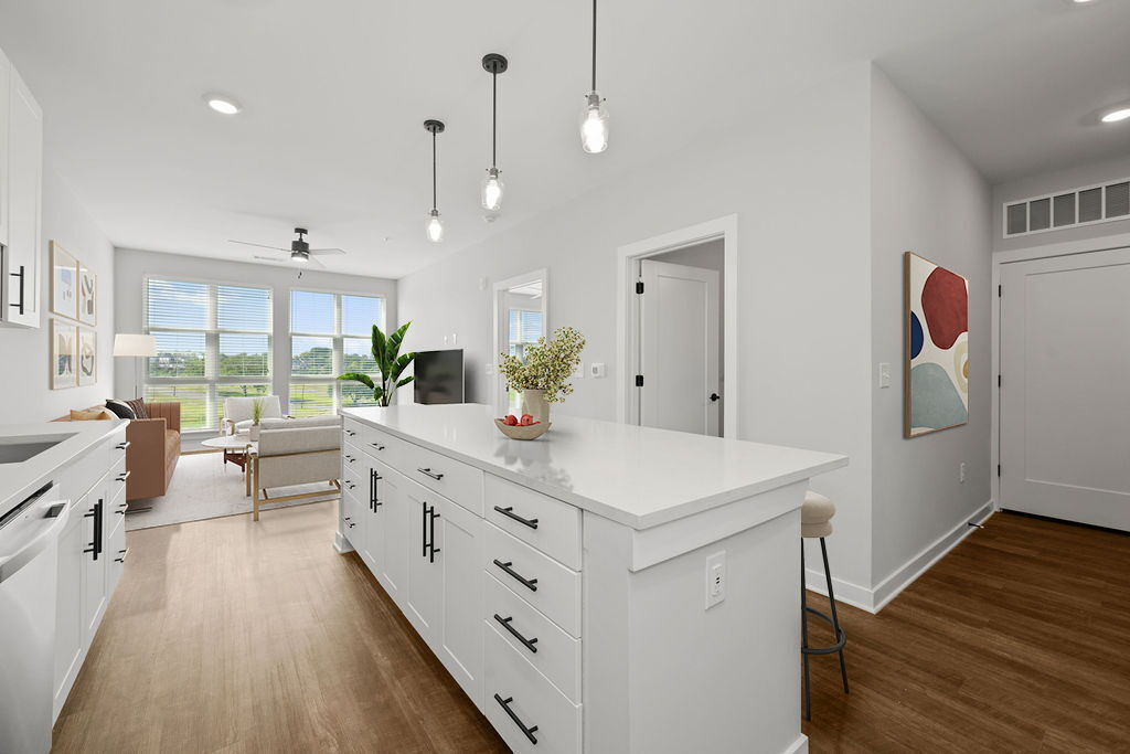 704 at the Quarter Image 1