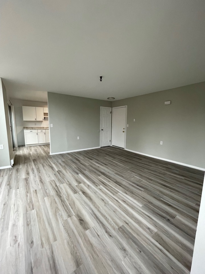 Skidmore Apartments Image 19