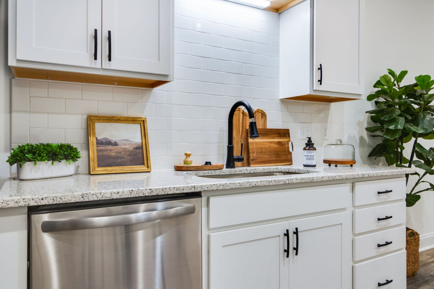 Parkway Villas Image 3