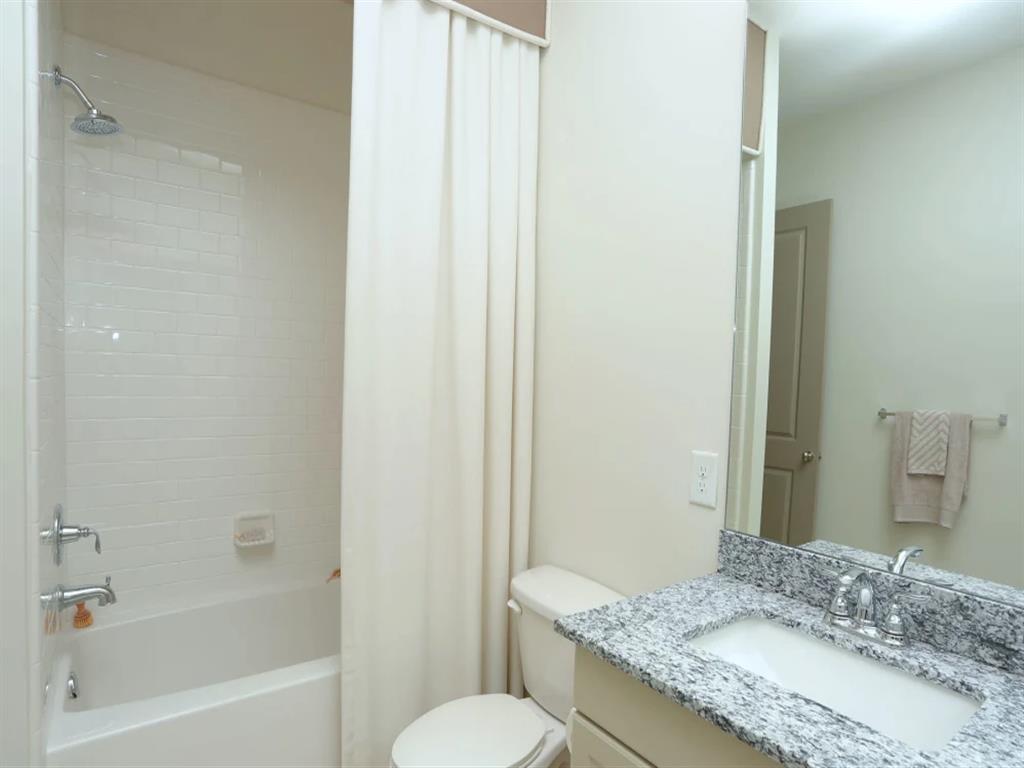2370 Main at Sugarloaf Image 20