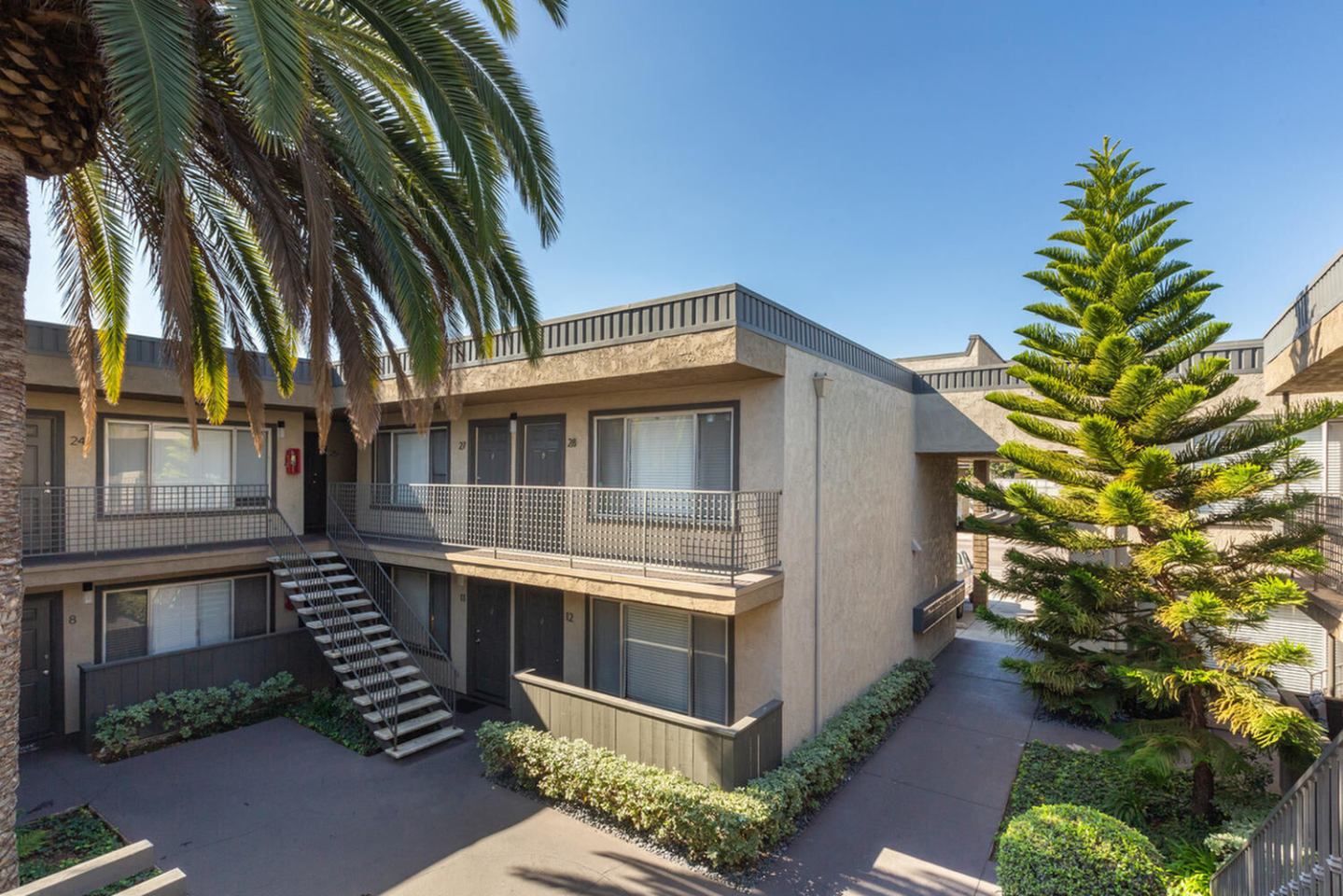Elán Sandrock Place Apartments Image 5